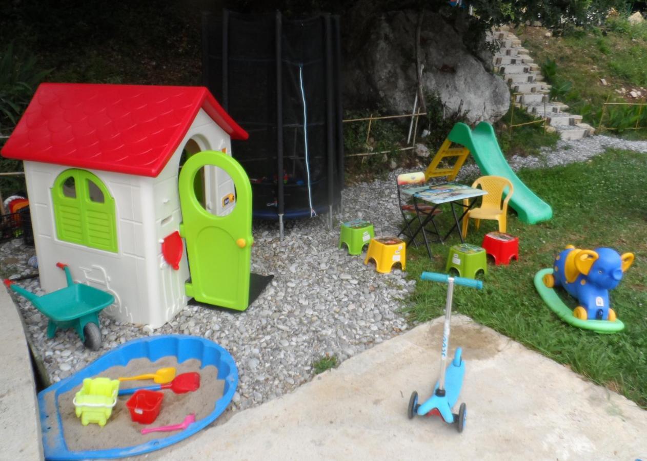 Pataki Studios Petrovac Εξωτερικό φωτογραφία