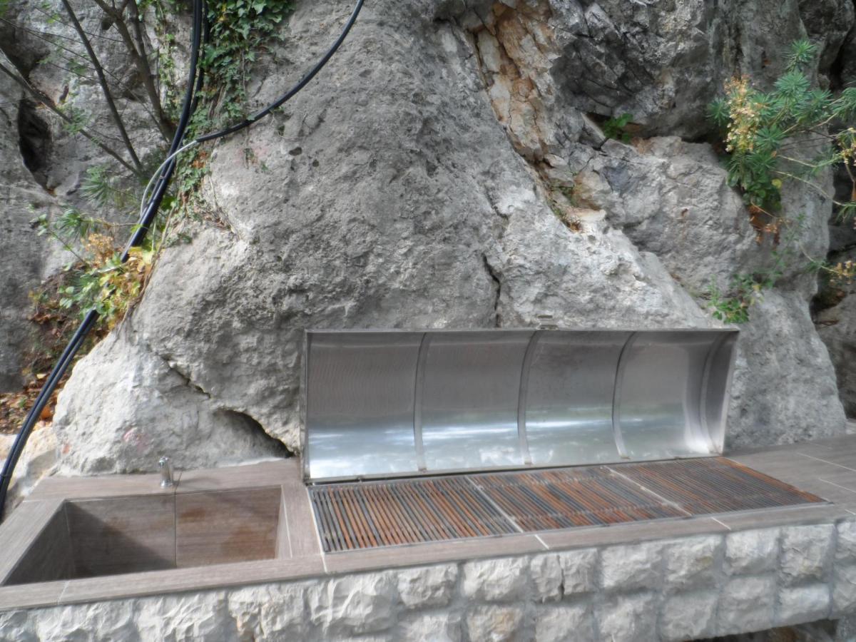 Pataki Studios Petrovac Εξωτερικό φωτογραφία